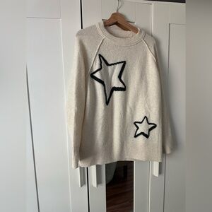 Aerie Cream Long Tunic Sweater with Black Star Design Women’s Medium